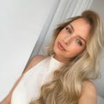 Alt image